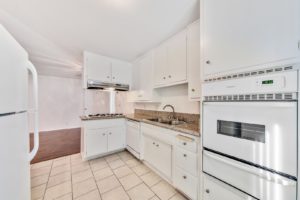 Fire Collection Apartments | The Park interior kitchen