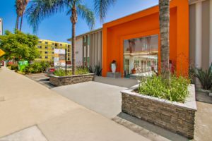 Fire Collection Apartments | Twin Palms at Noho