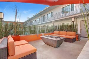 Fire Collection Apartments | Twin Palms at Noho
