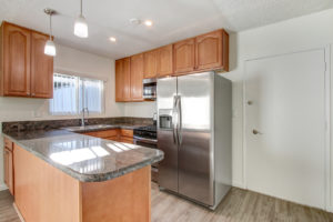 303 apartments kitchen
