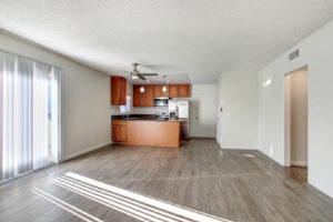 303 apartments unfurnished room
