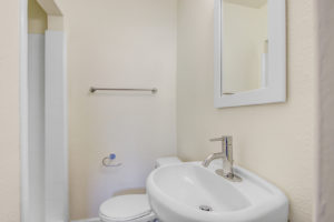 303 apartments bathroom